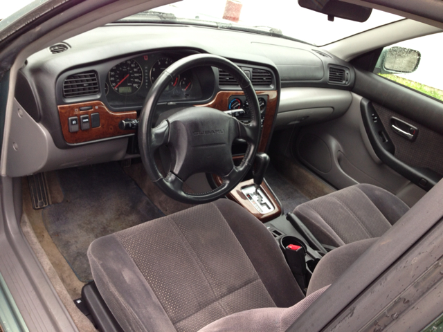 Subaru Legacy Wagon 2003 photo 4