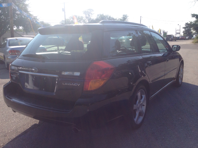 Subaru Legacy Wagon 2006 photo 3