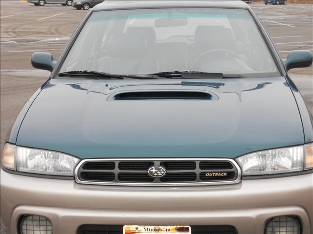Subaru Outback 1998 photo 3
