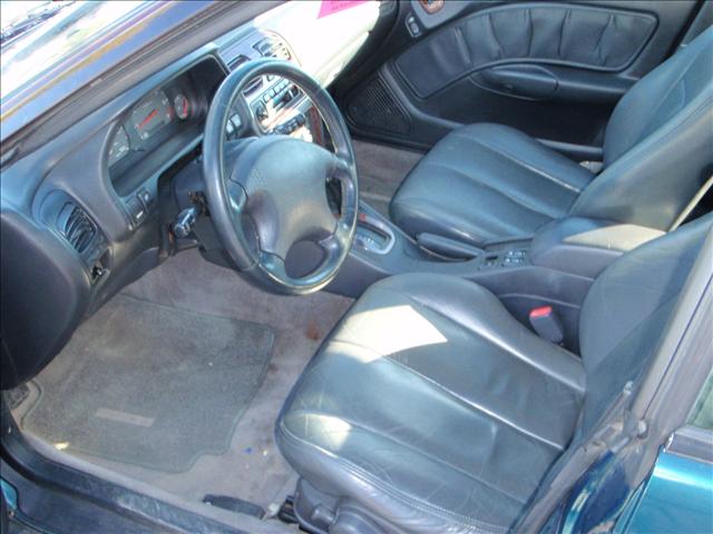 Subaru Outback 1999 photo 2