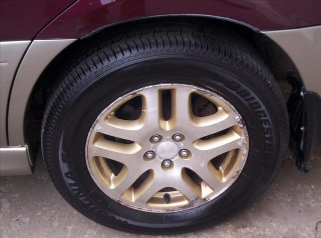 Subaru Outback 2000 photo 5