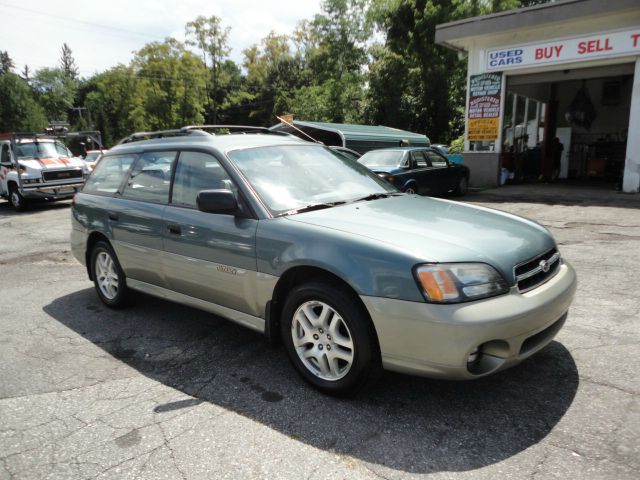 Subaru Outback 2000 photo 1