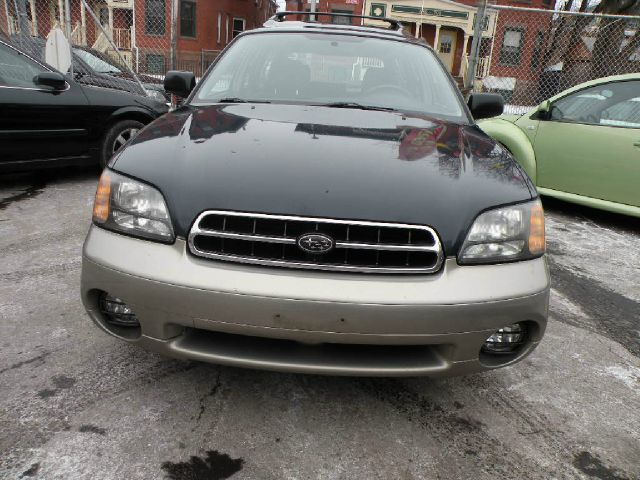 Subaru Outback 2000 photo 0