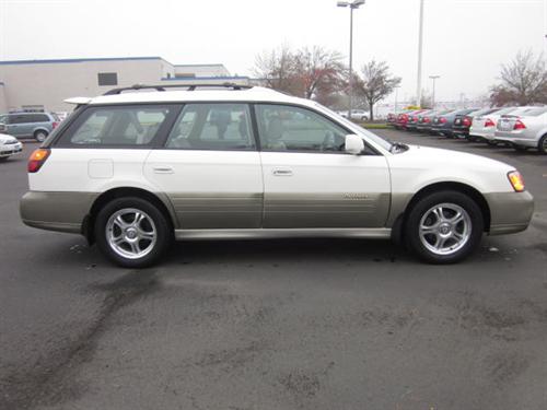Subaru Outback 2000 photo 3