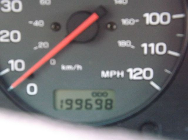 Subaru Outback 2000 photo 1