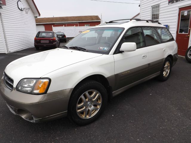 Subaru Outback 2000 photo 13