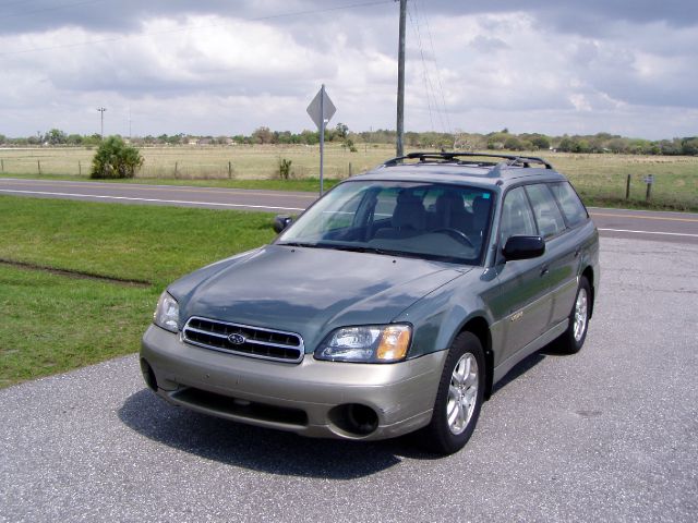 Subaru Outback 2000 photo 1