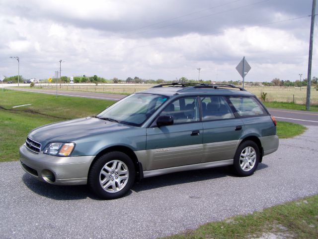 Subaru Outback 2000 photo 3
