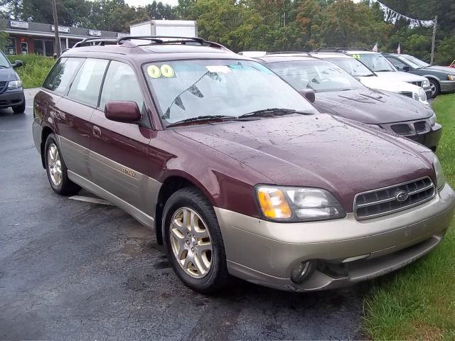 Subaru Outback 2000 photo 4