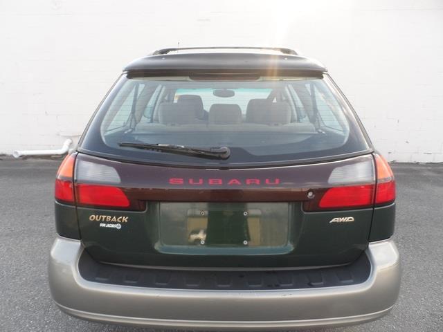 Subaru Outback 2000 photo 21