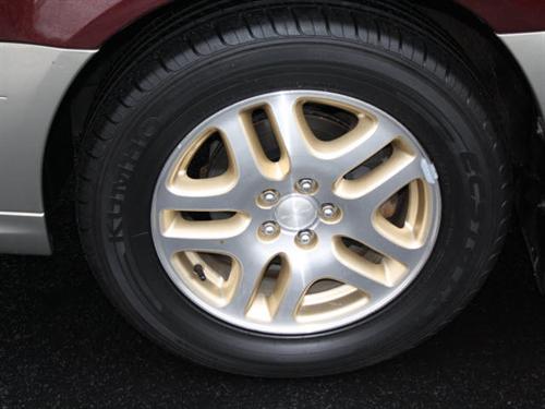 Subaru Outback 2000 photo 1