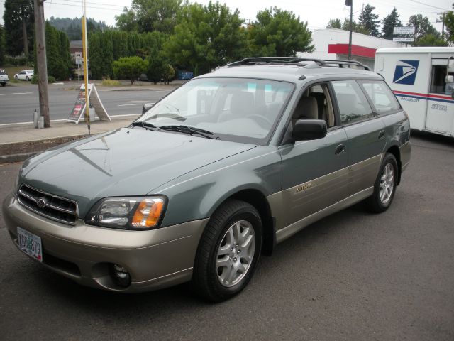 Subaru Outback 2000 photo 1