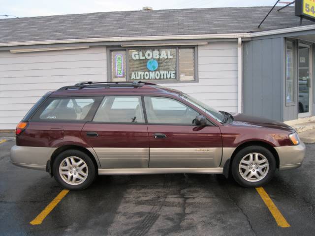 Subaru Outback 2000 photo 1
