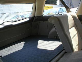 Subaru Outback 2000 photo 5