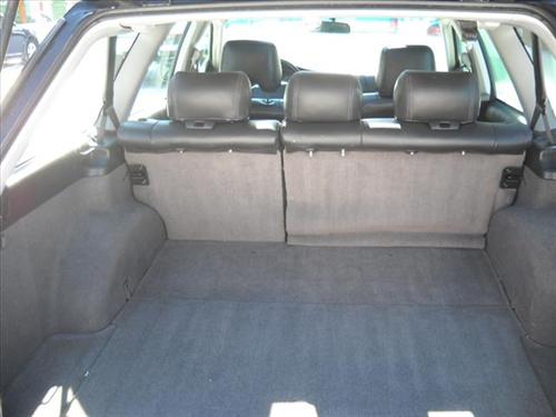 Subaru Outback 2000 photo 1