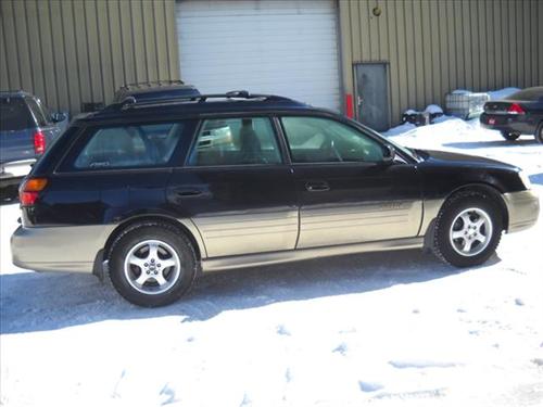 Subaru Outback 2000 photo 2