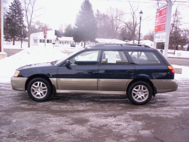 Subaru Outback 2000 photo 1