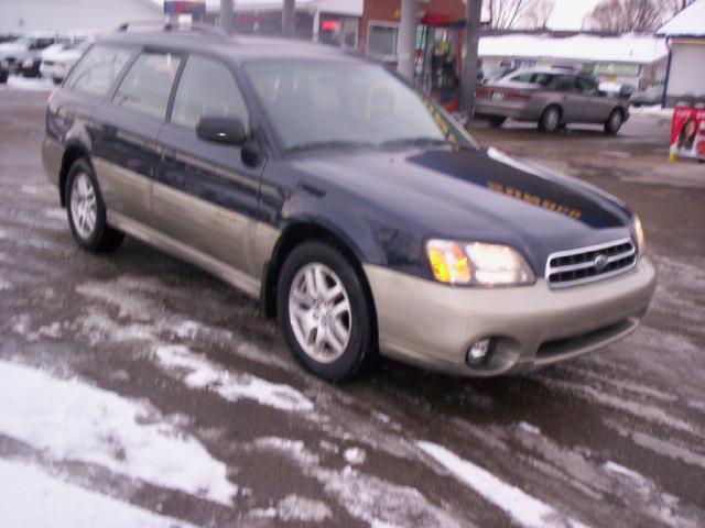 Subaru Outback 2000 photo 4