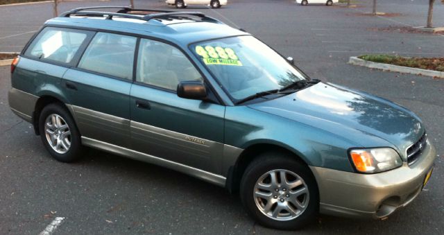 Subaru Outback 2000 photo 4