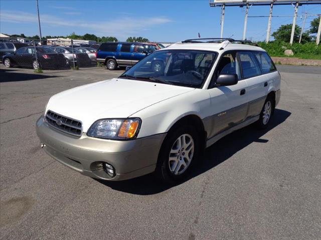 Subaru Outback 2000 photo 1