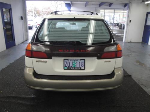 Subaru Outback 2000 photo 5