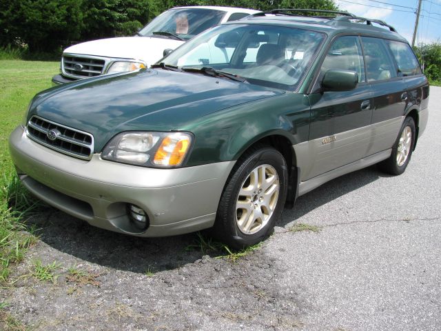 Subaru Outback 2000 photo 3