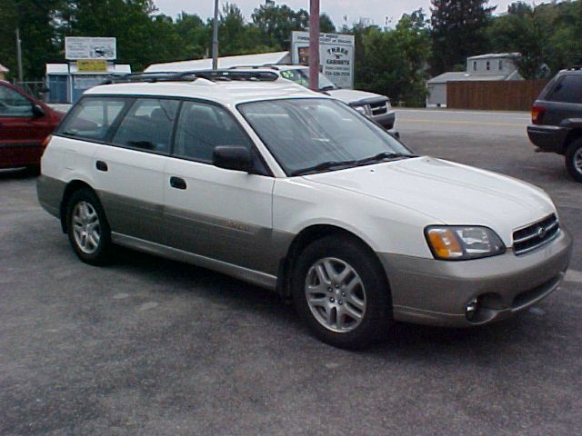 Subaru Outback 2000 photo 0