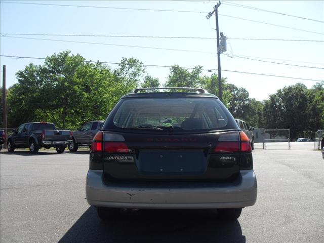 Subaru Outback 2001 photo 3
