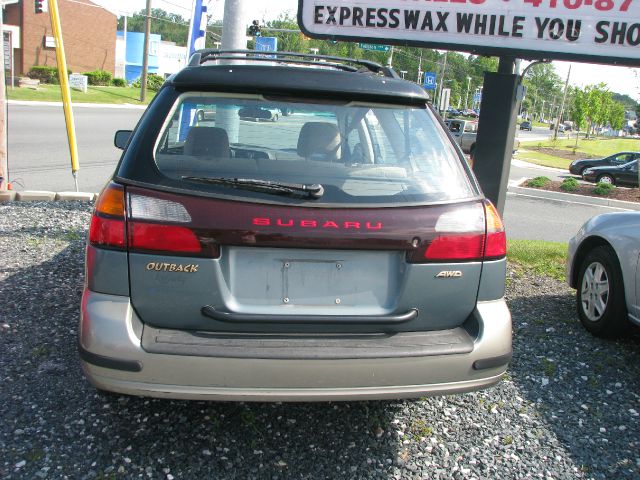 Subaru Outback 2001 photo 1