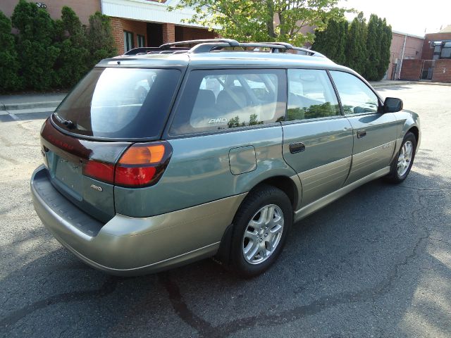 Subaru Outback 2001 photo 12