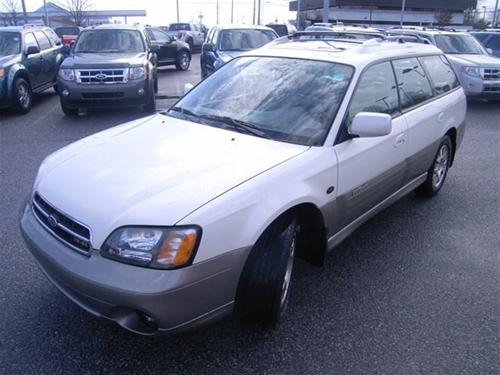 Subaru Outback 2001 photo 1