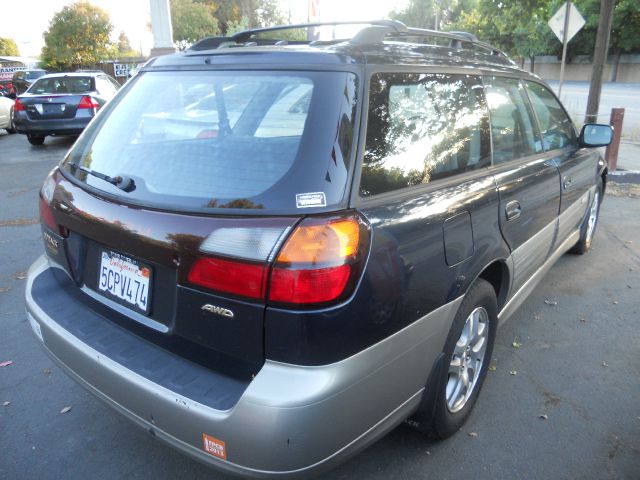 Subaru Outback 2001 photo 7