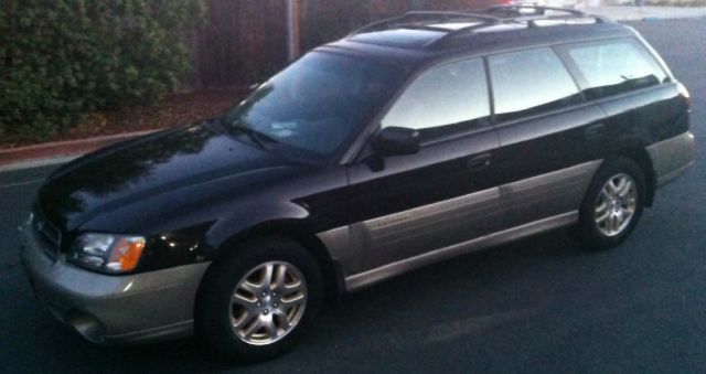 Subaru Outback 2001 photo 4