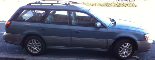 Subaru Outback 2001 photo 3
