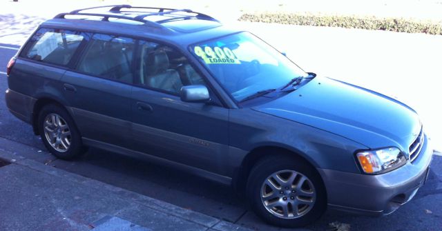 Subaru Outback 2001 photo 4
