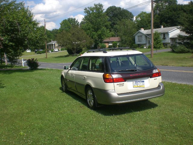 Subaru Outback EXT 4WD LT Wagon