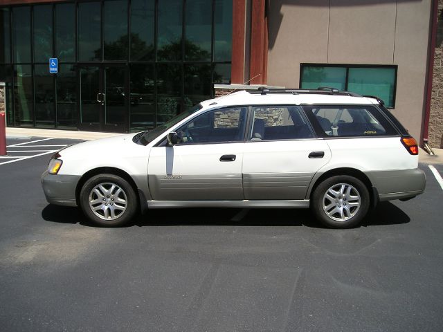 Subaru Outback 2001 photo 1