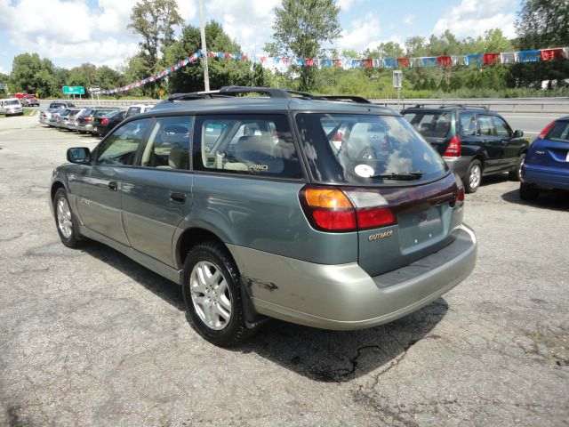 Subaru Outback 2001 photo 4