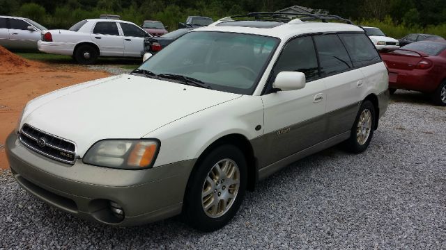 Subaru Outback 2001 photo 1