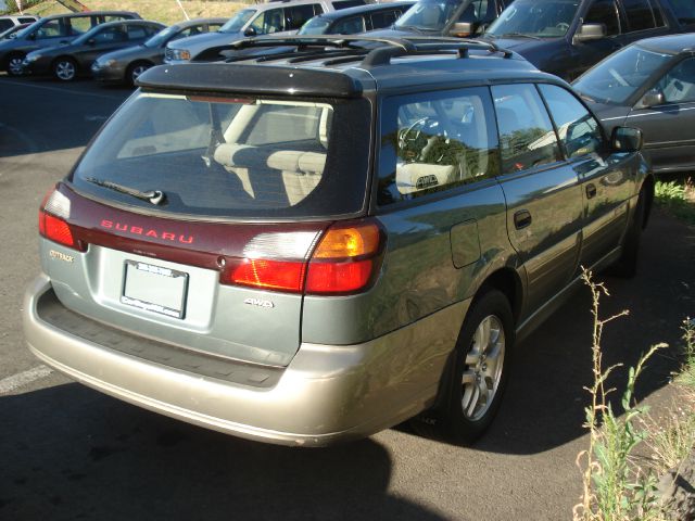 Subaru Outback 2001 photo 0