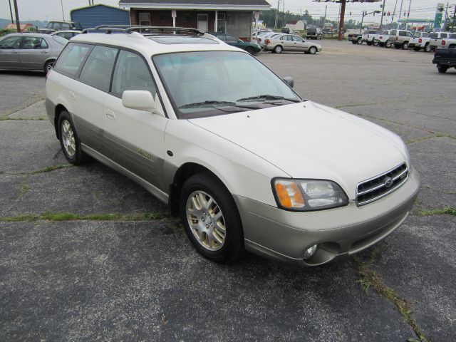 Subaru Outback 2001 photo 2