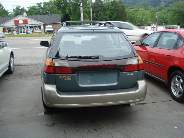 Subaru Outback 2001 photo 1