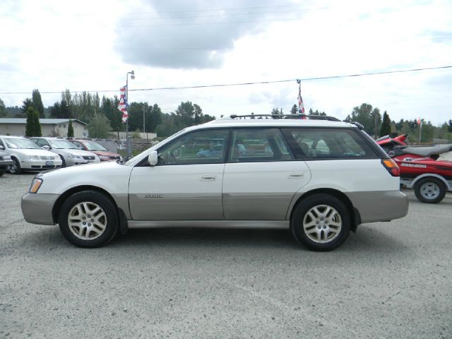 Subaru Outback 2001 photo 4
