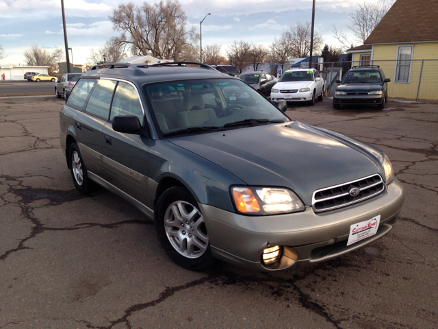 Subaru Outback 2001 photo 1