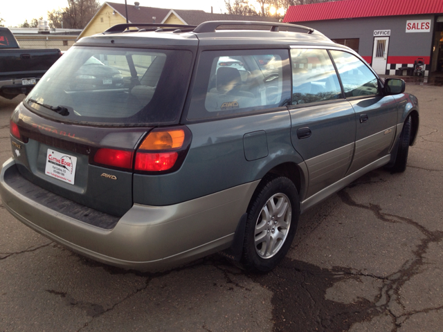 Subaru Outback 2001 photo 3