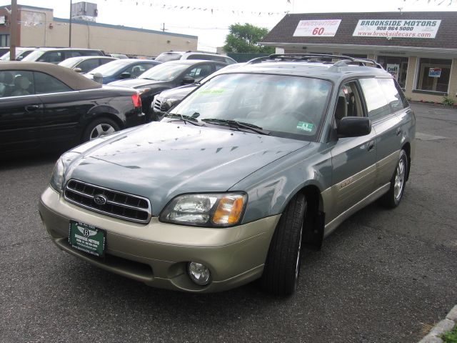 Subaru Outback 2002 photo 1