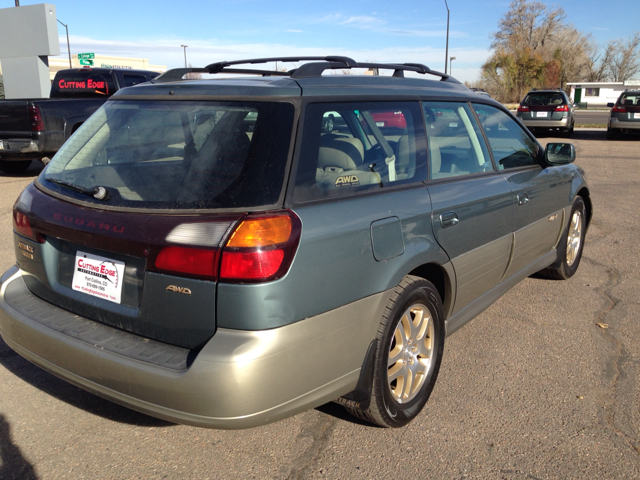 Subaru Outback 2002 photo 3