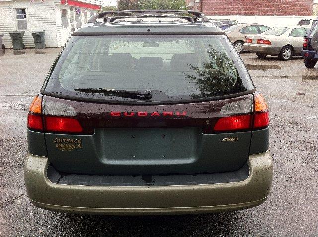 Subaru Outback 2002 photo 4