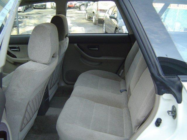 Subaru Outback 2002 photo 1