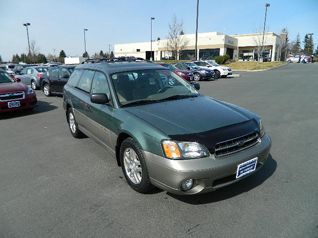 Subaru Outback 2002 photo 4
